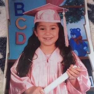 Meet your Posher, Celest